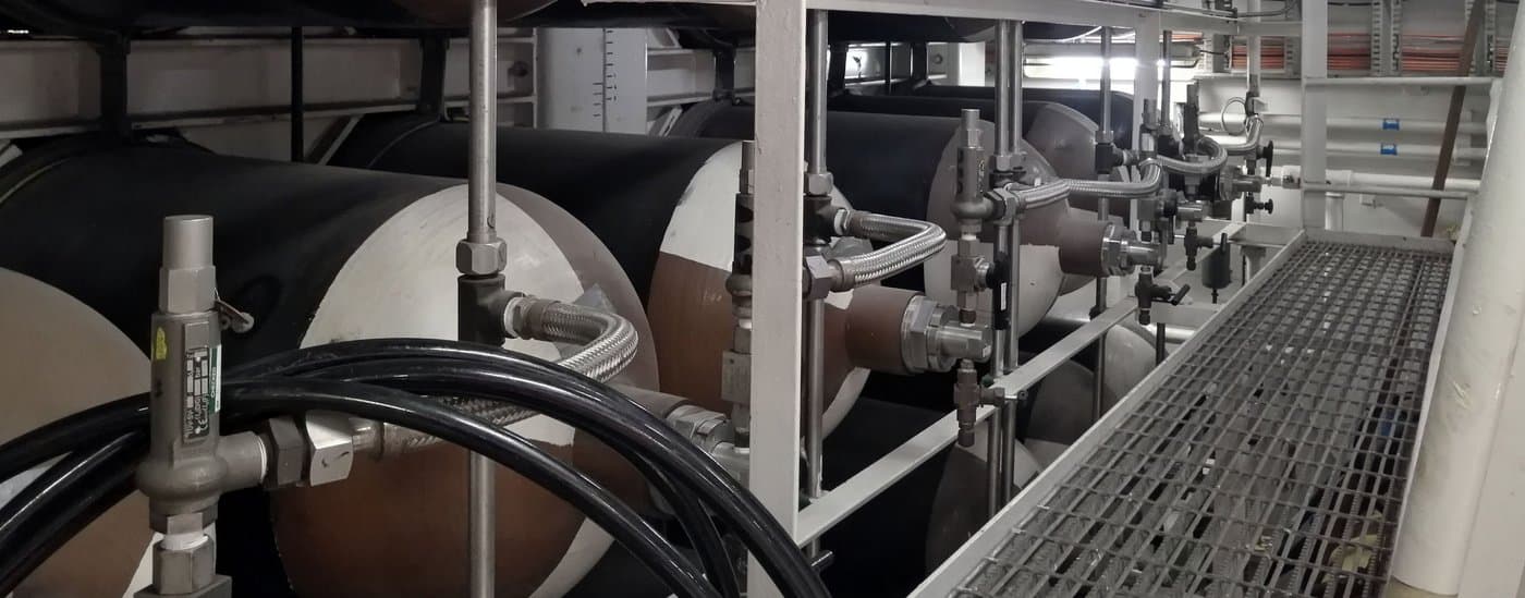 El mezclador de gases WITT MG100-2ME GB A Heliox: seguridad y eficiencia para buceo